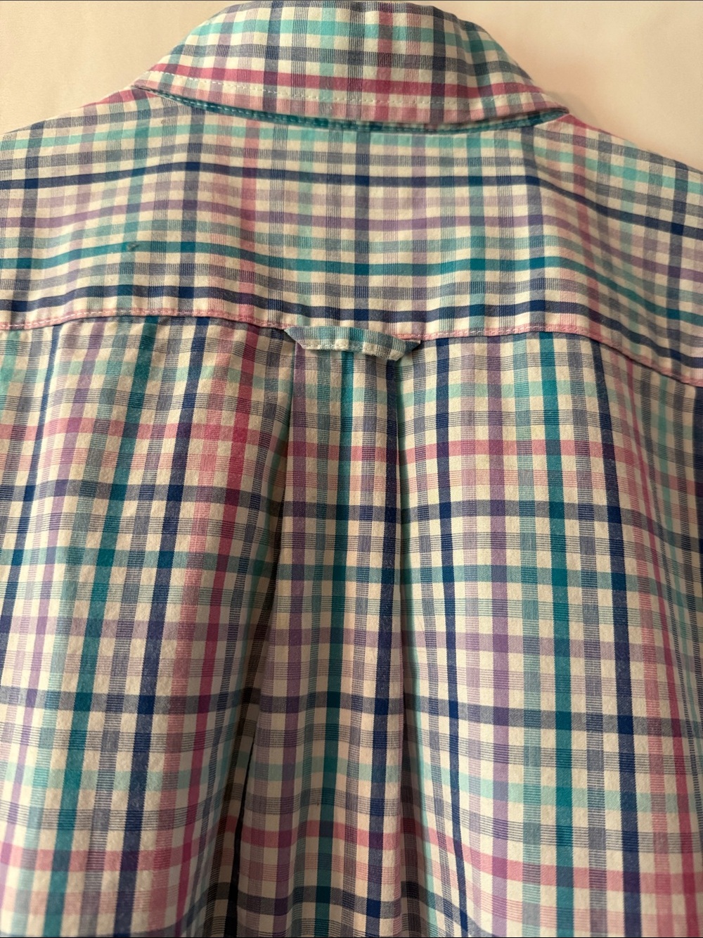Izod Men's Premium Essentials Blue and Pink Plaid Button-Down Shirt Medium - Picture 4 of 14
